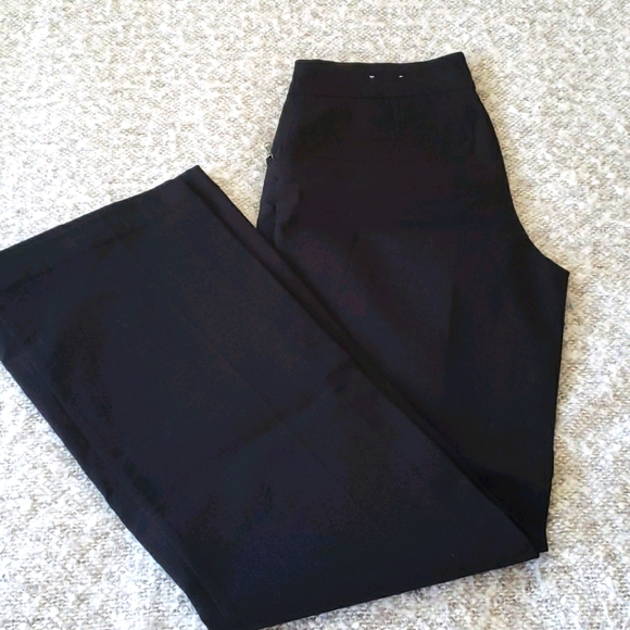 BNWOT Reitmans black stretchy pants - Picture 1 of 8